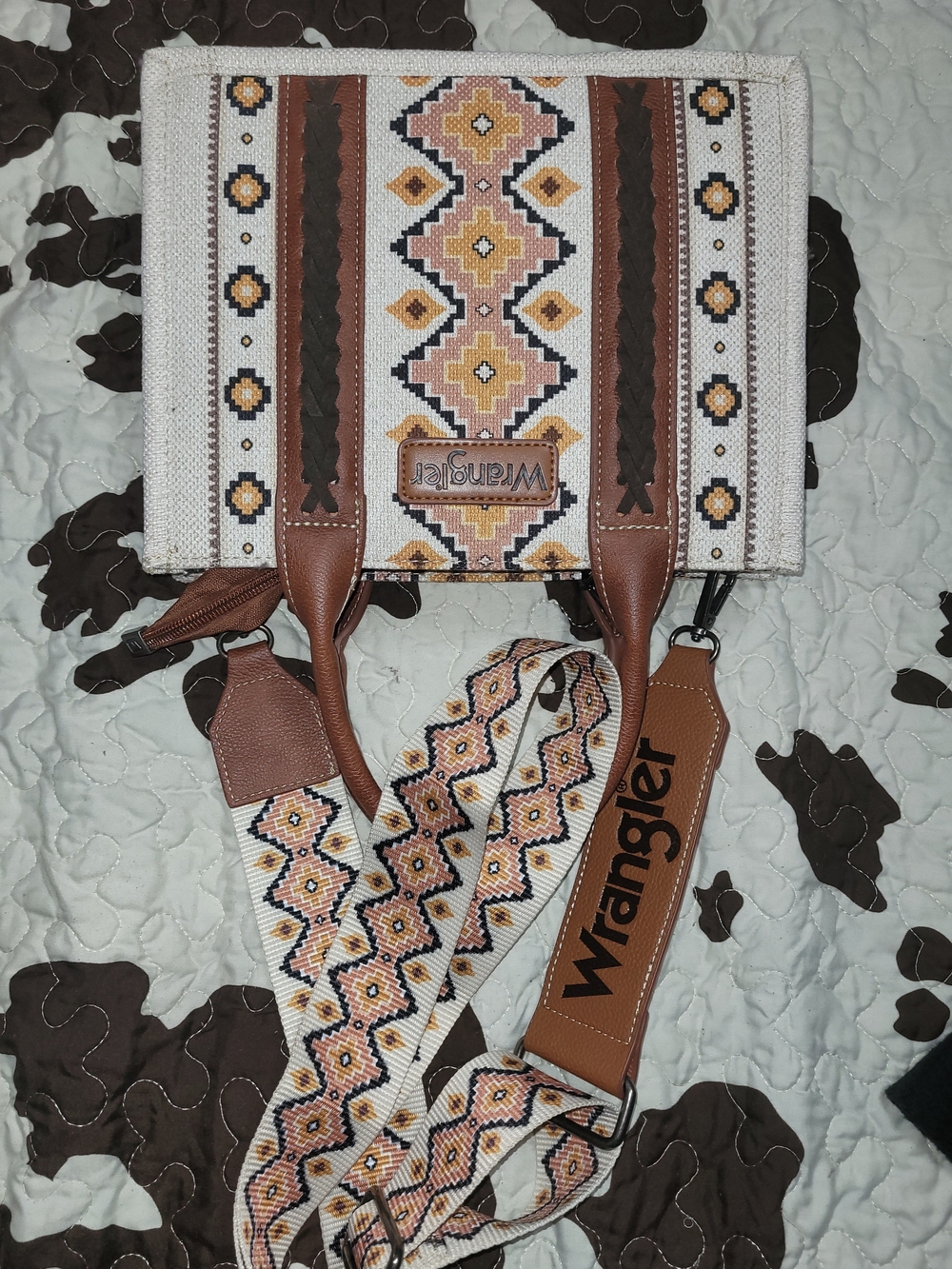Wrangler Brown, Cream & Yellow Aztec Tote - Picture 5 of 10